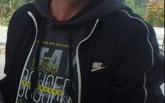 Policisté pátrají po svědcích, kteří znali tohoto muže a mohli by poskytnout informace o jeho posledních dnech, kdy byl ještě naživu