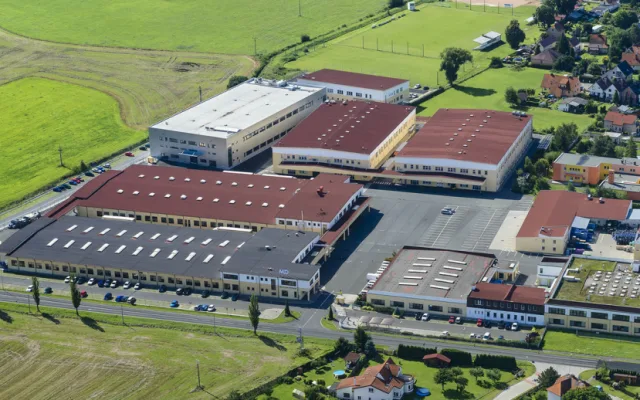 MD ELEKTRONIK má sídlo v Chotěšově, dále působí v Plzni – část výroby v blízkosti hypermarketu Globus a příjmový a expediční sklad na Borských polích
