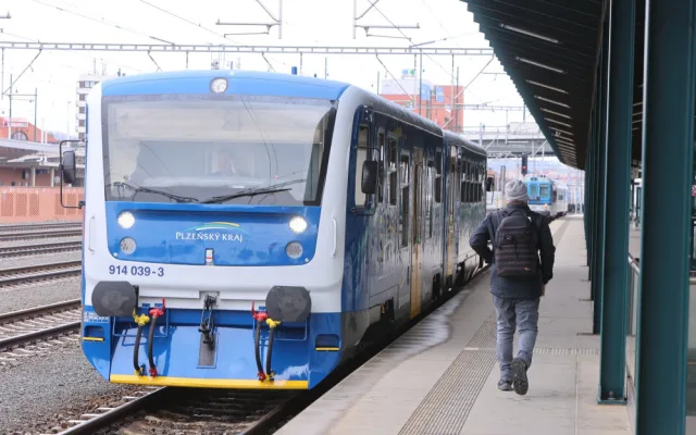 Cestující v oblasti Českého lesa se mohou těšit na moderní a komfortní vlaky Regionova