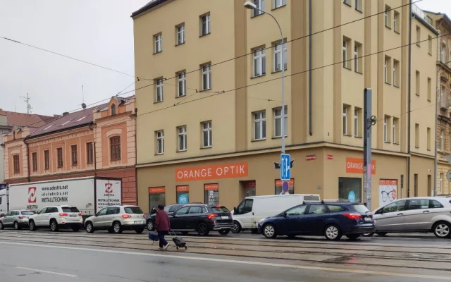 Co si myslí zastupitelé Plzně o tom, že si občané stěžují na na dlouhé kolony a špatný průjezd městem v souvislosti s množstvím oprav ulic?