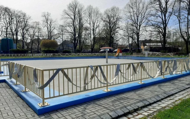 Rokycanské koupaliště se chystá na sezonu, už do něj teče voda z řeky Klabavy