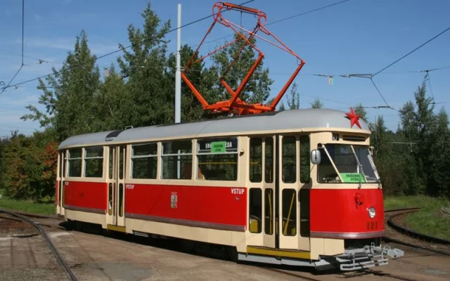 Tramvaj ČKD T1 č. 121 z roku 1956