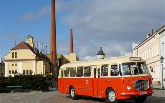 Autobus ŠKODA 706 RTO č. 51 z roku 1964