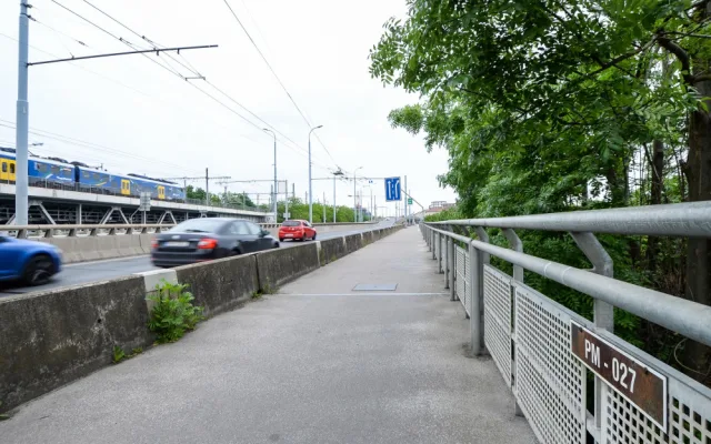 Další rána pro těžce zkoušenou dopravu v Plzni. Vypukne čtyřměsíční oprava extrémně frekventovaného mostu Milénia