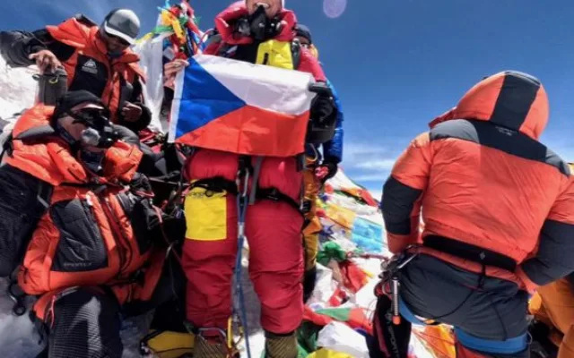 Eva Perglerová je teprve třetí Češkou na vrcholu Mount Everestu