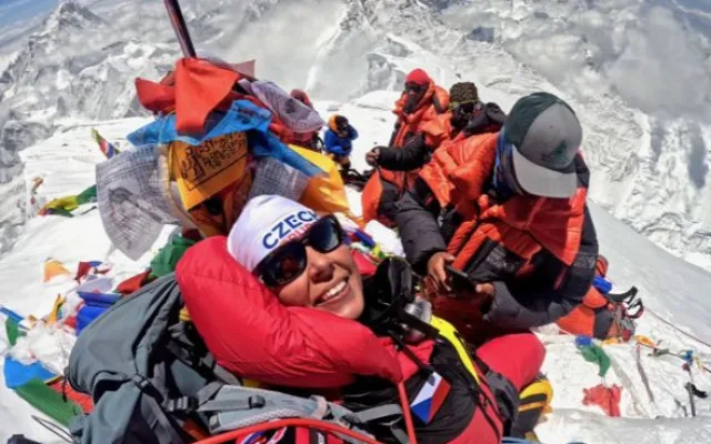 Eva Perglerová je teprve třetí Češkou na vrcholu Mount Everestu