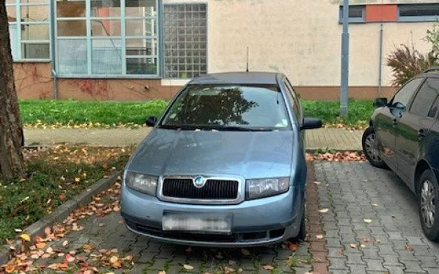 Obvod pomáhá s ekologickou likvidací aut, díky tomu se na ulici nehromadí odstavené autovraky