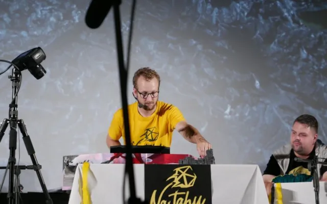 Na SUMMER PARKU vystoupí Jakub Kohák i hvězdy Ordinace v růžové zahradě. Vyhrajte vstupenky