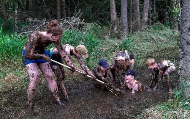 narušování drnu aneb ochrana přírody nemusí být nuda, foto: Lucie Koryťáková Nováková