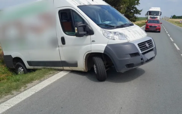 Druhá dopravní nehoda, ke které došlo jen o 300 metrů dál, se obešla bez zranění