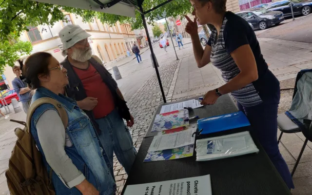 Odpůrci gigafactory chtějí vyvolat referendum, aby město zablokovalo své pozemky v Líních
