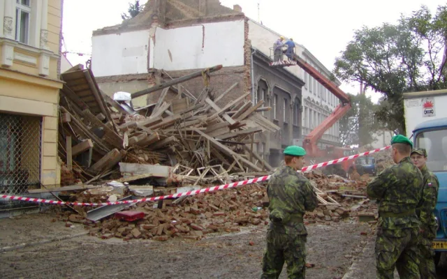 FOTO: Ničivá povodeň obrovskou silou zasáhla před 21 lety Plzeň i okolí. Byli jsme při tom