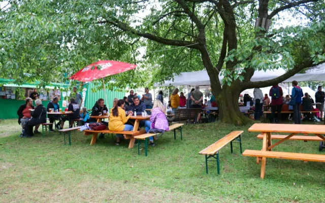 Klub radioamatérů s dlouholetou tradicí bojuje za pozemek, na kterém mají základnu a kde pořádají akce pro veřejnost