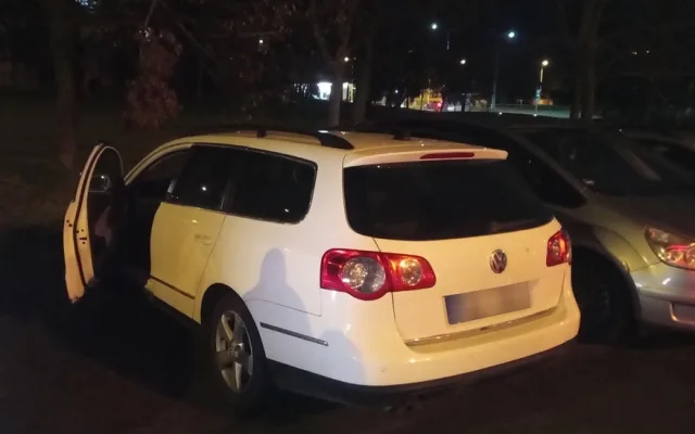 Mnozí řidiči nechají otevřené dveře nebo okna svých automobilů a odejdou