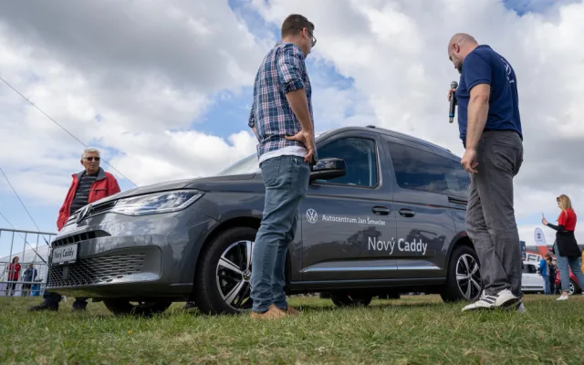 AUTOSHOW ve Staňkově přinese nejnovější modely i koncert Divokýho Billa