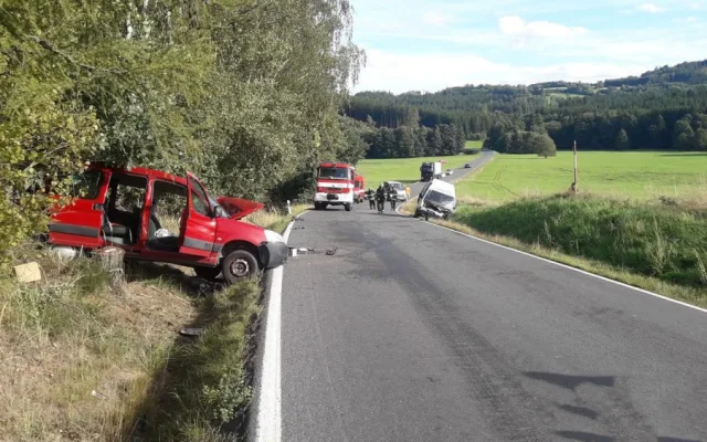 U Plánice se střetly dva automobily