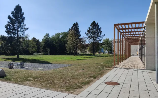 ANKETA: Jak se vám líbí vstupní brána do Borského parku? Slavnostně se otevře v pátek třináctého