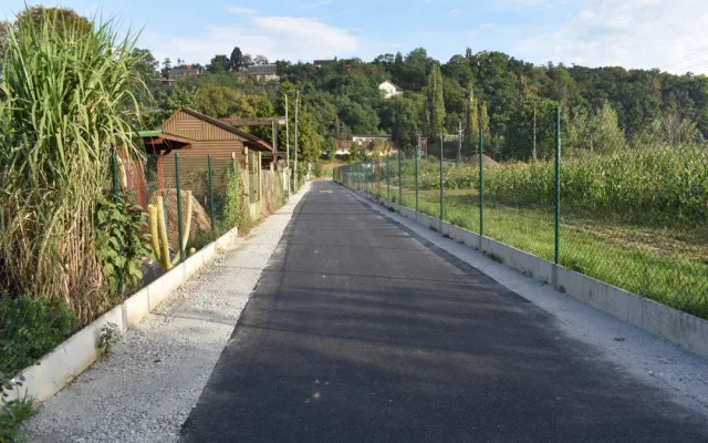 Cyklistům i pěším už slouží nová část trasy greenway Mže mezi ulicemi Pod Vinicemi a Radčická za 4,3 milionu