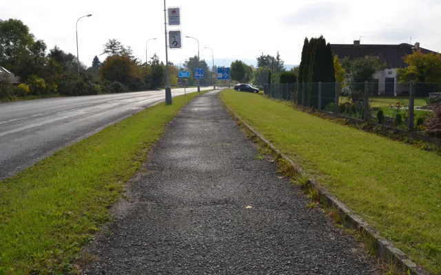 Město začíná se stavbou smíšené stezky pro pěší a cyklisty za téměř 14 milionů