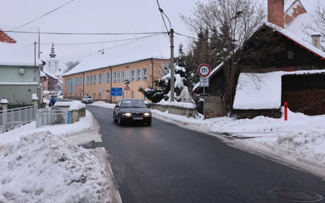 Řidičům se otevřel průtah Kolincem na Klatovsku za 155 milionů, zrychlí cestu na Sušicko