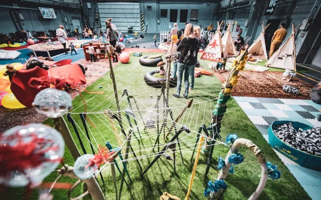 Festival pro rodiny s dětmi se vrací do Plzně, nabídne obří hernu i workshopy