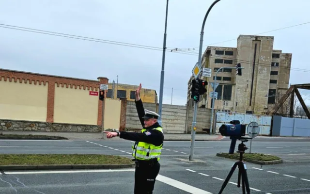 Alarmující výsledky policejní kontroly, dvě třetiny řidičů porušily předpisy