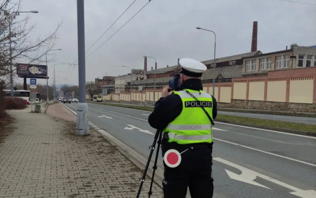 Při kontrolní akci se policisté zaměřili na rychlost a na linkové autobusy