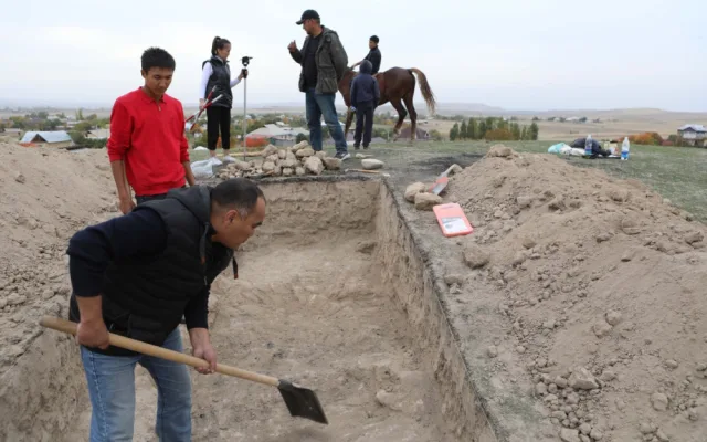 Plzeňští archeologové objevili stopy osídlení na Hedvábné stezce v Kyrgyzstánu