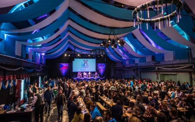 Plzeňská varianta oktoberfestu nabídne sedm pivních výčepů, bavorské jídlo i stylovou hudbu