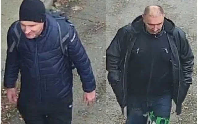 V souvislosti s případem surového napadení pátrají kriminalisté po totožnosti čtyř mužů ze záběrů kamer