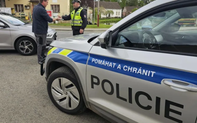 Příliš mnoho mrtvých na silnicích přimělo policisty k dalším dopravním akcím zaměřeným na rychlost
