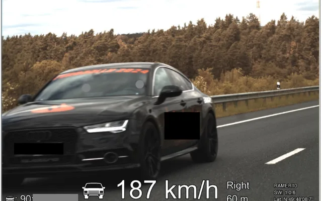 Nejvyšší rychlostí prosvištěl kolem policejního radaru řidič s tímto vozem. Na povolené devadesátce mu naměřili rychlost 187 km/h