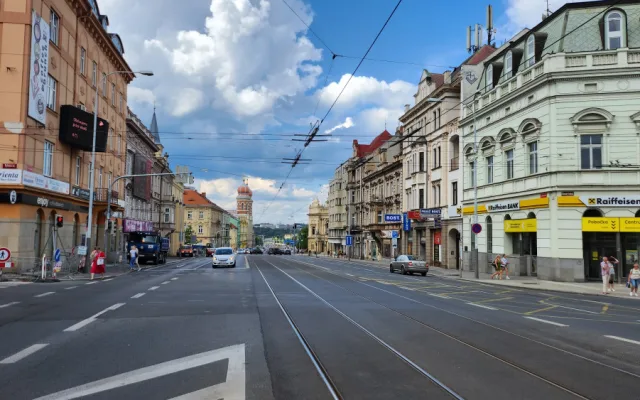 Řidiče čekají další omezení, rušná Klatovská třída projde rozsáhlou opravou