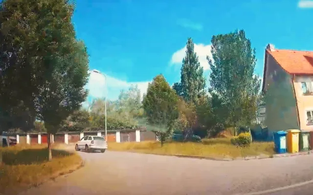 Honička s kradeným autem