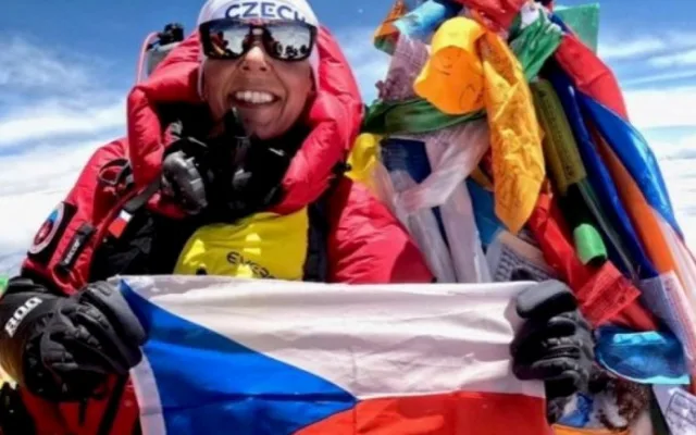 Na vrcholku Mount Everest