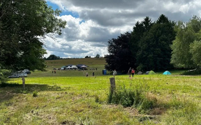 Zaniklá obec na hřebeni Českého lesa ožila turistickým festivalem, dorazili i pamětníci