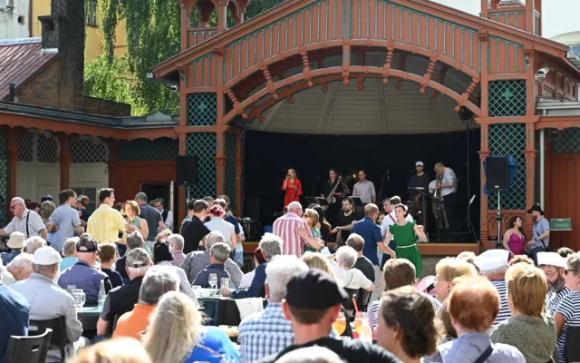 Západočeskou metropoli rozezní dixielandový festival, tóny jazzu promění ulice v taneční parket