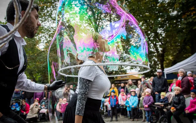 Pilsen Busking Fest 2024 odhaluje další jména a láká na netradiční program