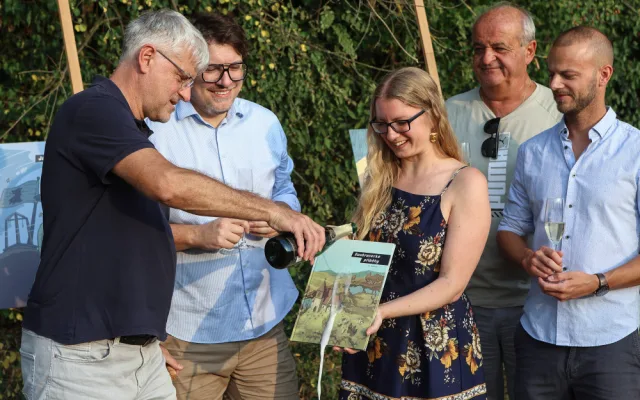 Příběhy z plzeňské městské části Doubravka ožily v komiksu. Čtyřka na nich spolupracovala se studenty ZČU
