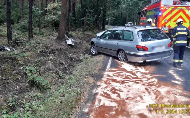 Havárie osobáku o obce Obora