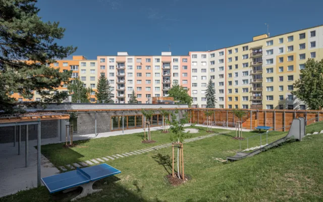 Vnitroblok Manětínská