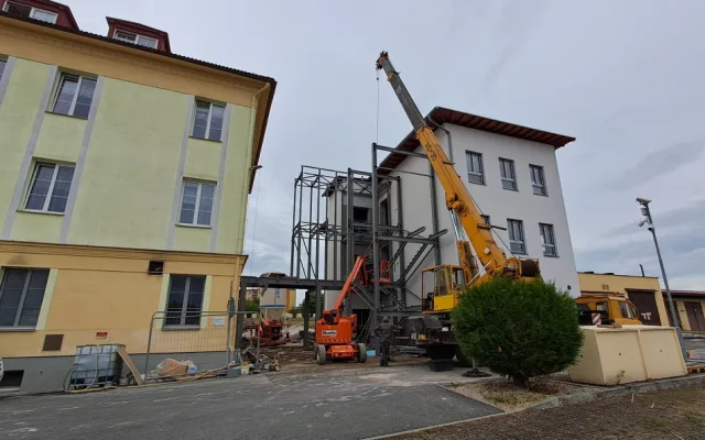 Horažďovická nemocnice má nový pavilon, navazuje na historickou hlavní budovu