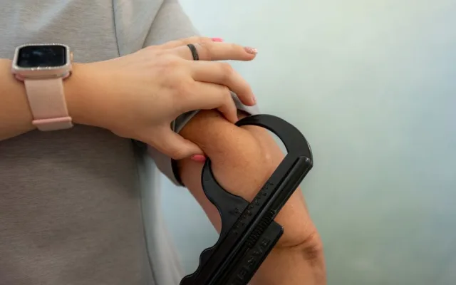 Chcete zhubnout? Léky pomohou, ale samotné nestačí