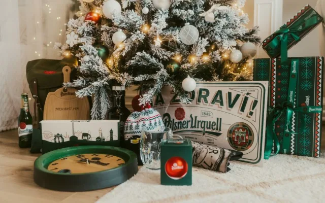 Obdarujte své blízké stylovými dárky Pilsner Urquell!