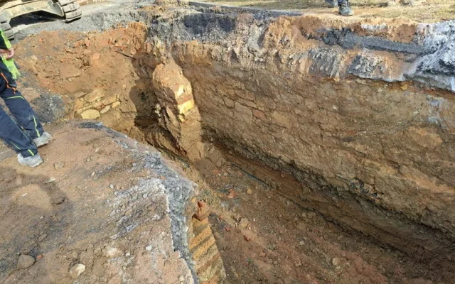 Pozor změna, uzavírka Rolnického náměstí se odsouvá kvůli archeologickému nálezu