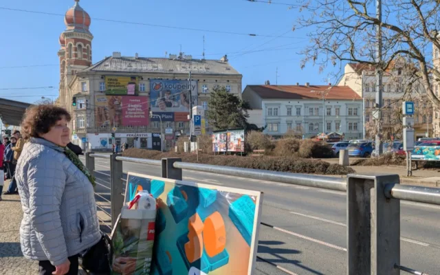 Sady Petatřicátníků jsou ukázkou vizuálního smogu v praxi.