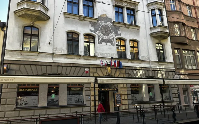 Pivnice U Salzmannů stále patří mezi nejpopulárnější v Plzni