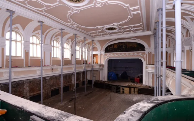 Město vypsalo architektonickou soutěž na dostavbu památkově chráněného kulturního domu Peklo