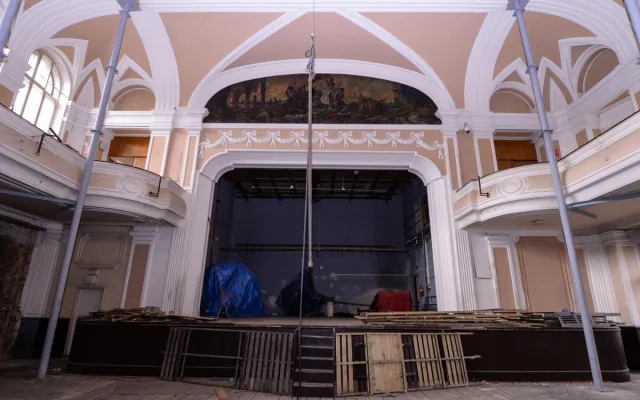 Město vypsalo architektonickou soutěž na dostavbu památkově chráněného kulturního domu Peklo