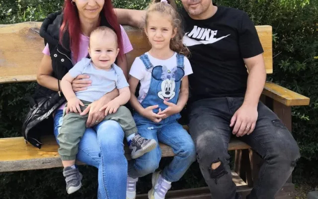Mozková příhoda převrátila život teprve šestileté Nellince. Rodiče museli okamžitě udělat osudové rozhodnutí